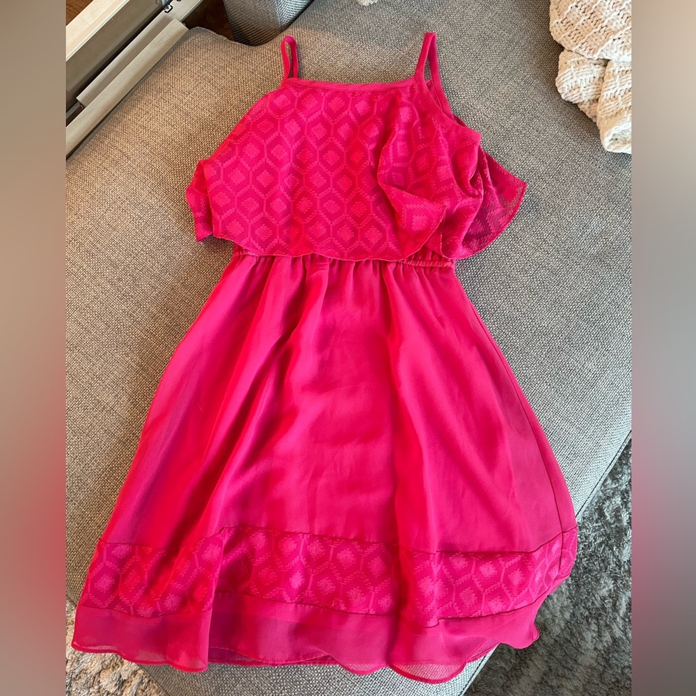 3/$10 Girls’ hot pink elastic waist tiered dress